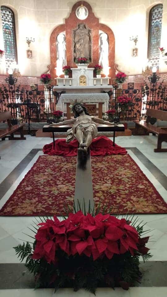 Cristo de la Expiración de Cabra (Córdoba) expuesto a la veneración.