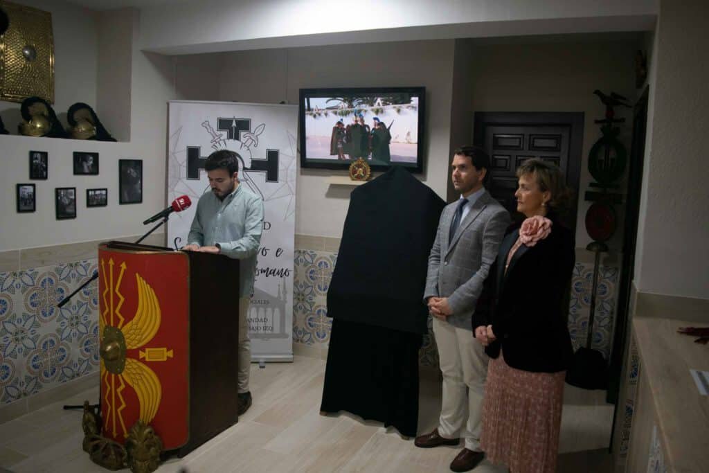 Presentación de los actos de la 250 aniversario de la llegada del Santísimo Cristo Yacente a Cabra